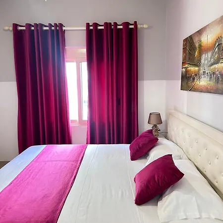 Rose Sarande Apartment