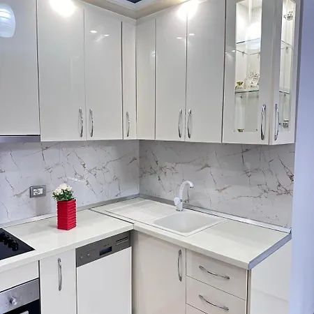 Apartment Rose Sarande Cuke