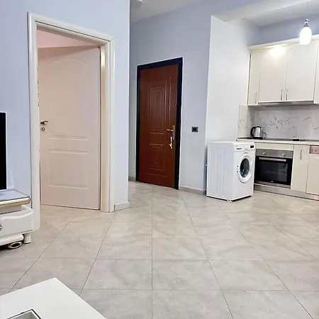 Rose Sarande Apartment *