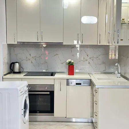 Rose Sarande Apartman *